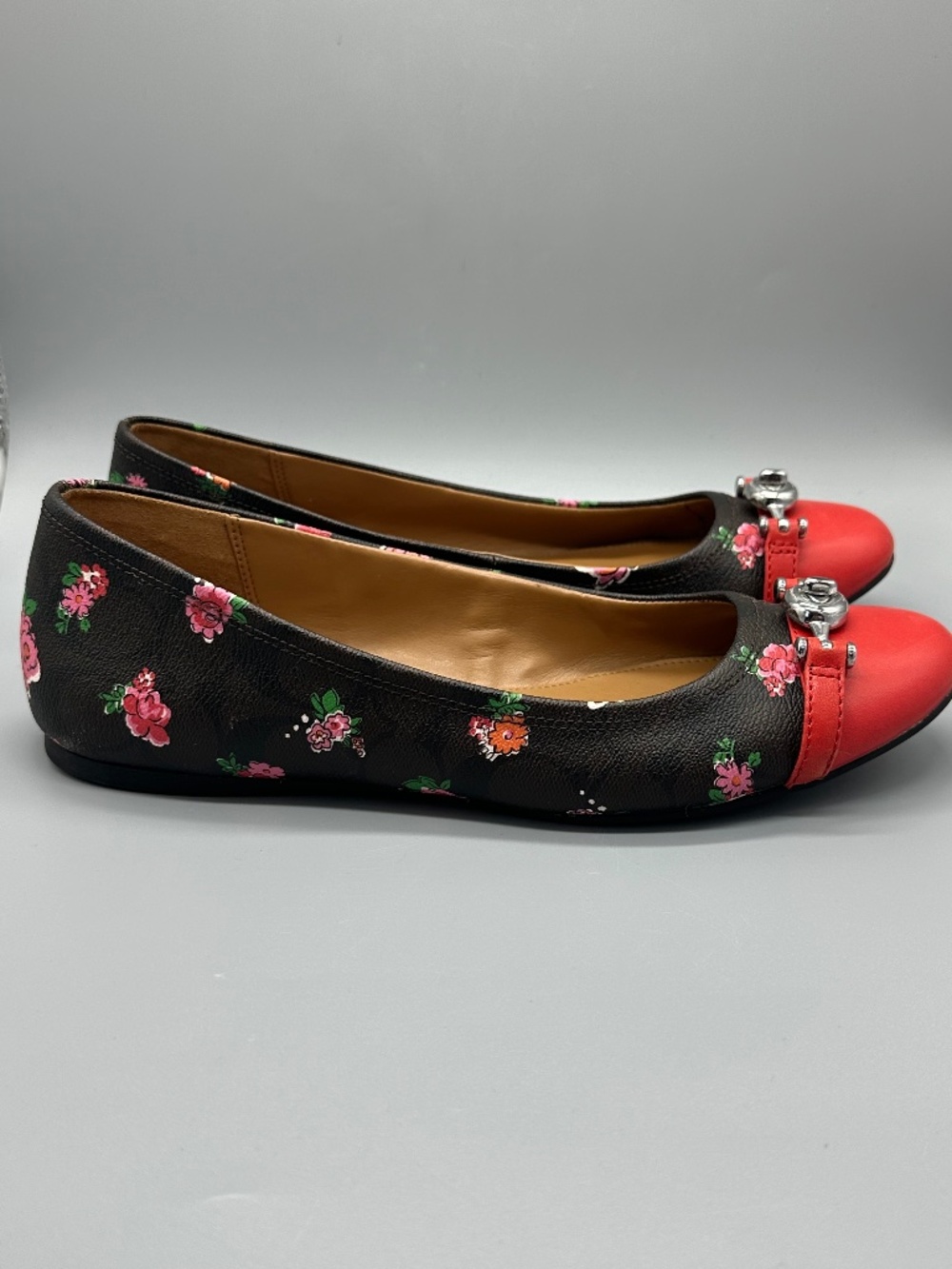 Coach Leila Red Floral Leather Ballet Flats 9.5B Classic Preppy